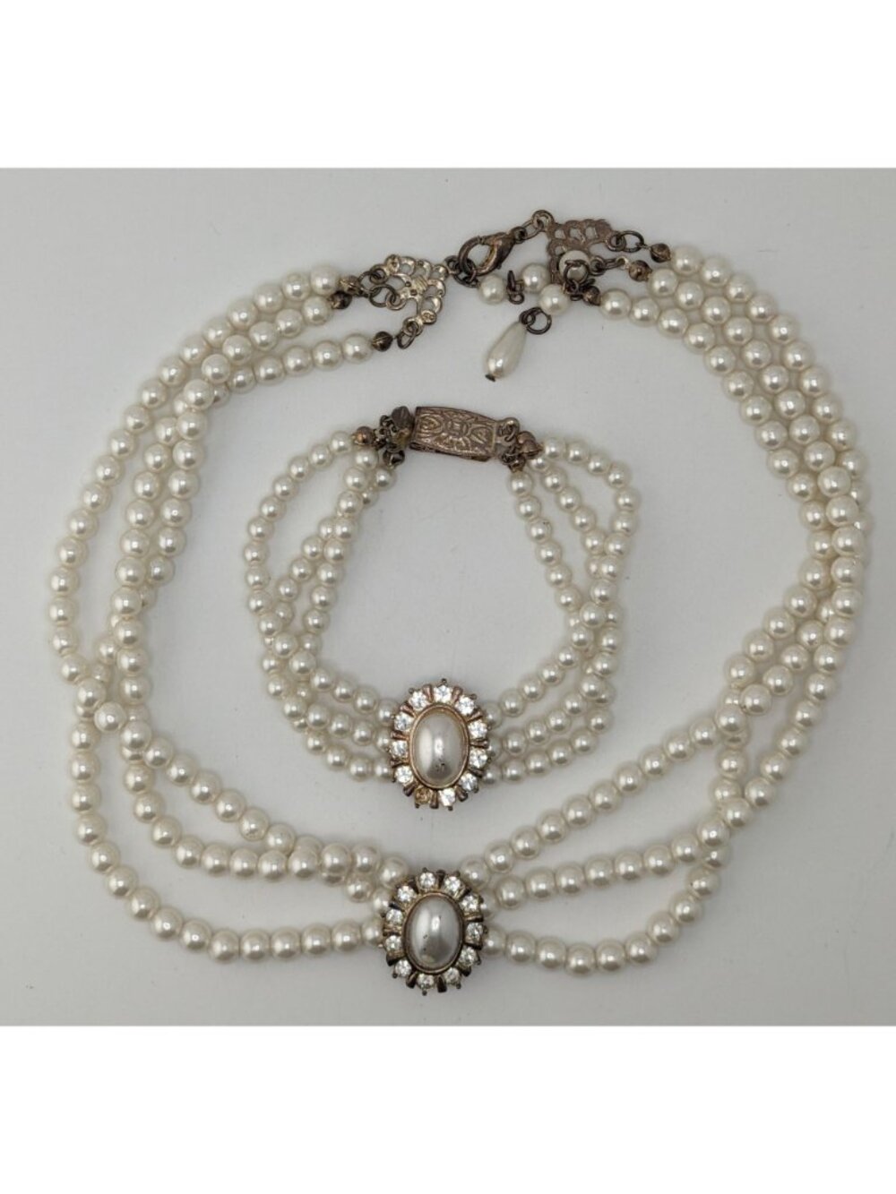 Vintage Faux Pearl Necklace Bracelet Set Rhinestone Victorian Elegance Jewelry - Picture 9 of 14